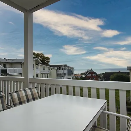 Mit Meerblick Und Balkon, Gratis Nutzung Vom Ahoi Erlebnisbad Und Sauna In Sellin - Meeresblick 38 *