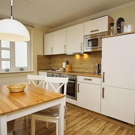 Mit Meerblick Und Balkon, Gratis Nutzung Vom Ahoi Erlebnisbad Und Sauna In Sellin - Meeresblick 38 Διαμέρισμα *