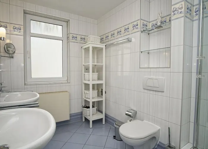 Meeresblickresidenzen Ferienwohnung Nr 38 Mit Sauna- Und Schwimmbadnutzung Im Ahoi Sellin *