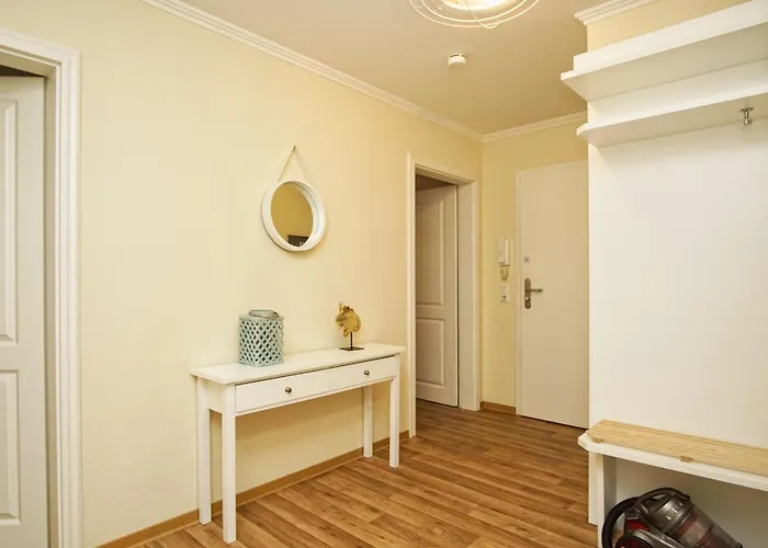 Meeresblickresidenzen Ferienwohnung Nr 38 Mit Sauna- Und Schwimmbadnutzung Im Ahoi Sellin شقة غورين