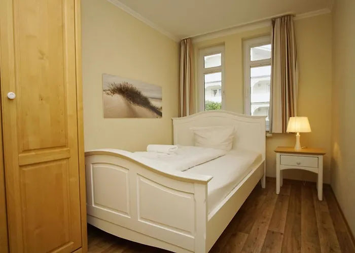 Meeresblickresidenzen Ferienwohnung Nr 38 Mit Sauna- Und Schwimmbadnutzung Im Ahoi Sellin غورين
